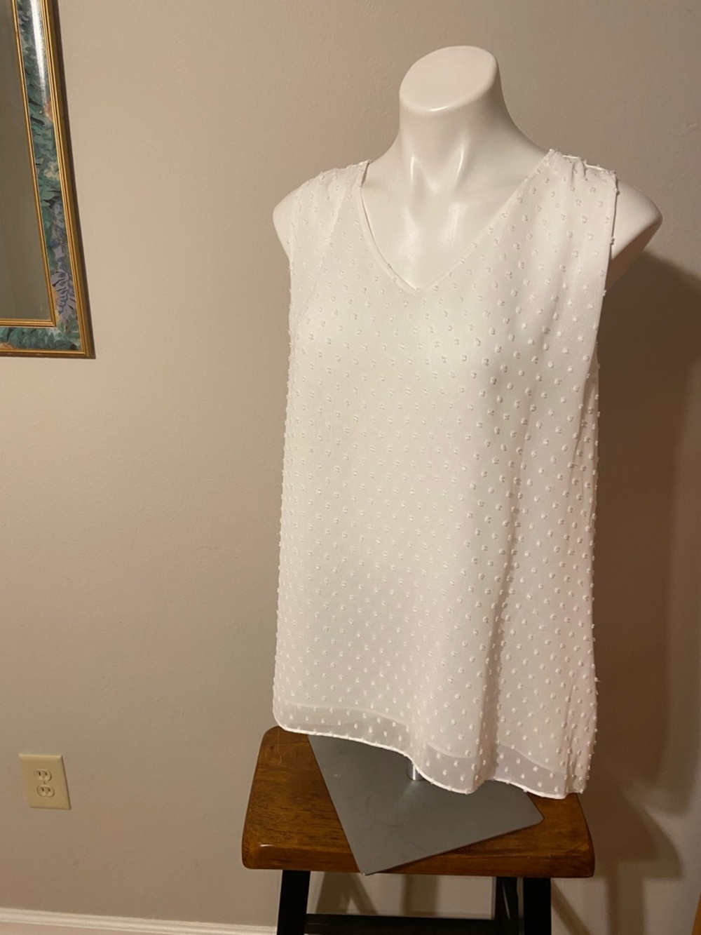 Cato XL Women’s White Sleeveless V-Neck Dotted Camisole